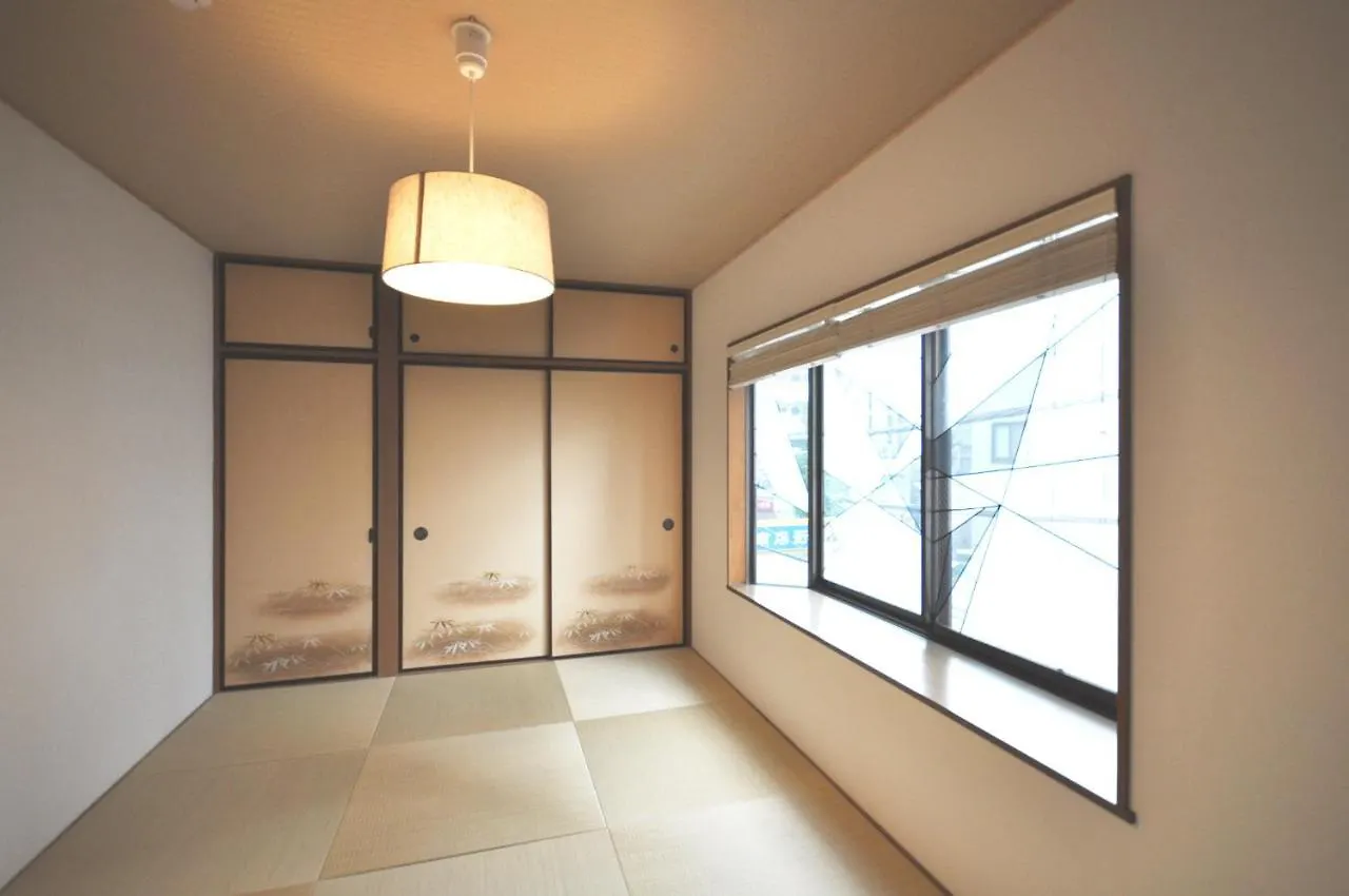 Apartment Gallery House Tokyo